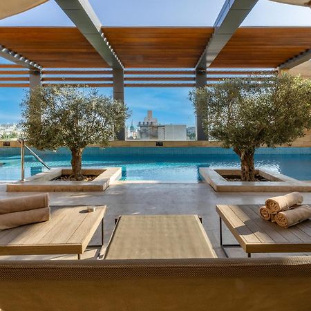 Shirvan Hotel City Yard Yidda Exterior foto The pool at the hotel