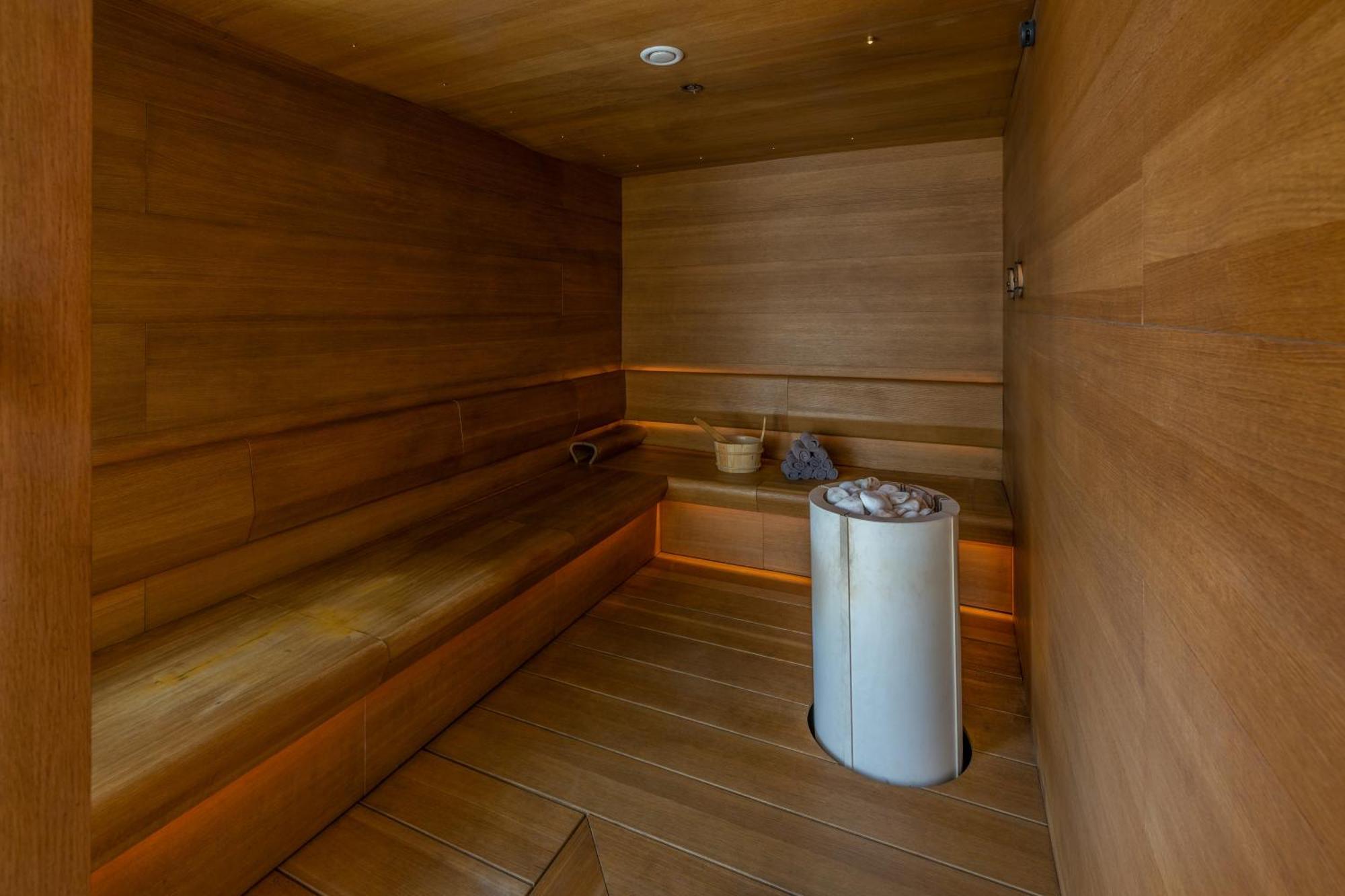 Shirvan Hotel City Yard Yidda Exterior foto Sauna